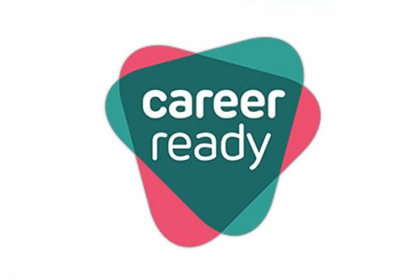 Become a masterclass presenter in Cardiff